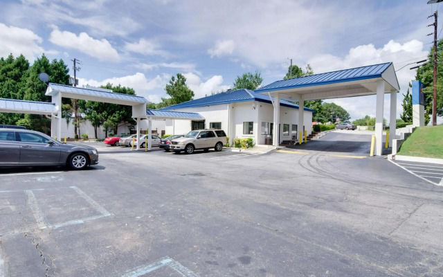 Motel 6 Atlanta GA