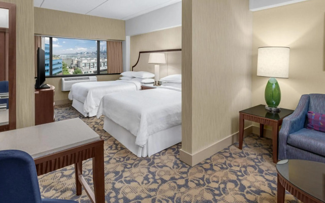 Sheraton Lincoln Harbor Hotel