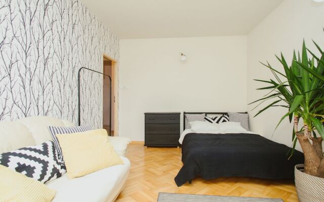 Lucka Rooms - California Dreaming B24.2