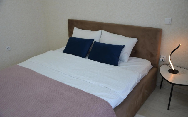 Апартаменты на улице Мирошниченко 41