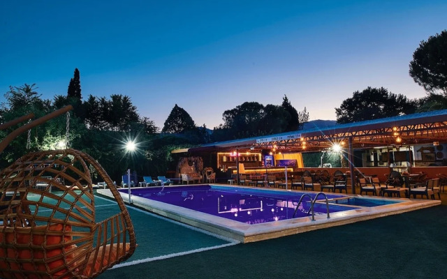 Pamukkale Apollon Garden