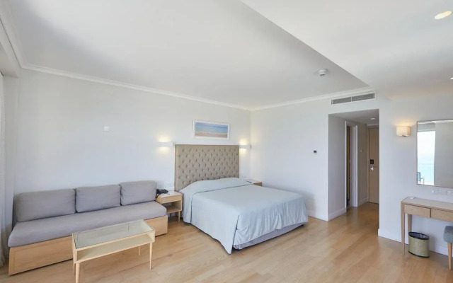 Sunrise Beach Hotel