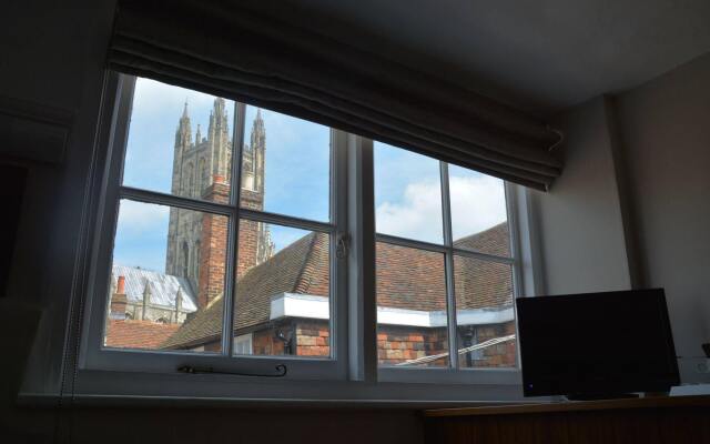 Cathedral Gate Hotel