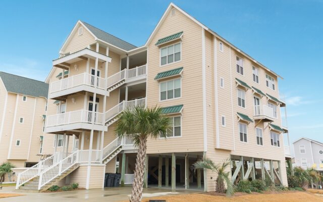 122viaol 4 Bedroom Condo