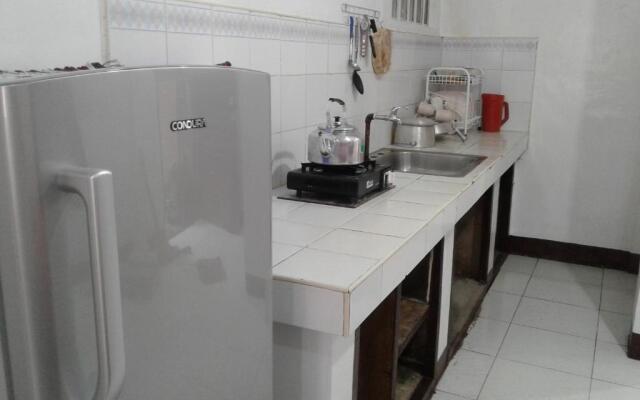 Carlos Residence