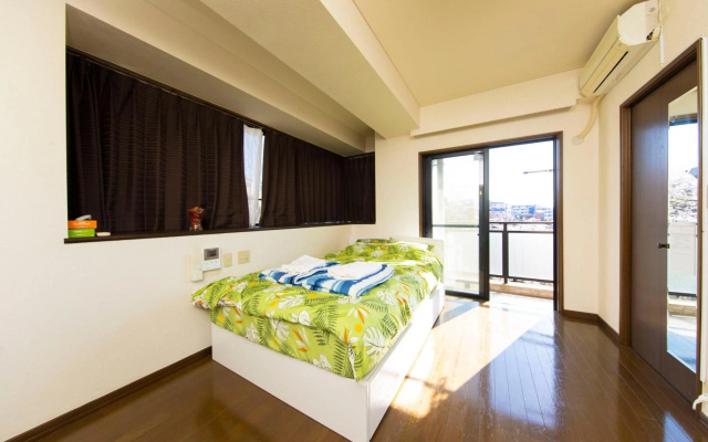 平楽園弐番館２階 – Guest Rooms – Yokohama