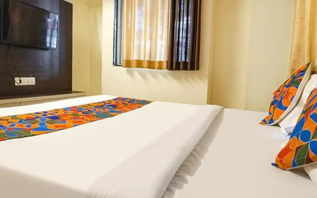 Fabhotel The Guest House