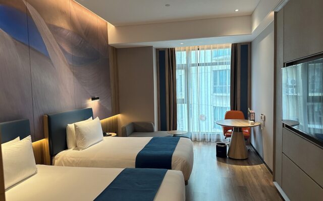 Shenzhen Naive S Hotel (Xili Metro Station Store)