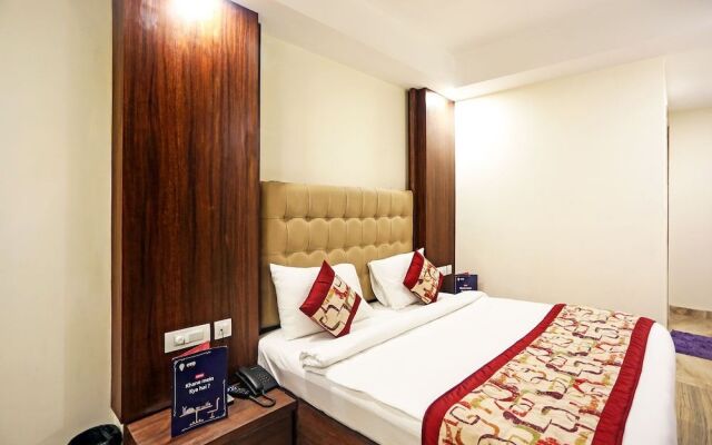 Capital O 8236 The Kailash Dev Hotel