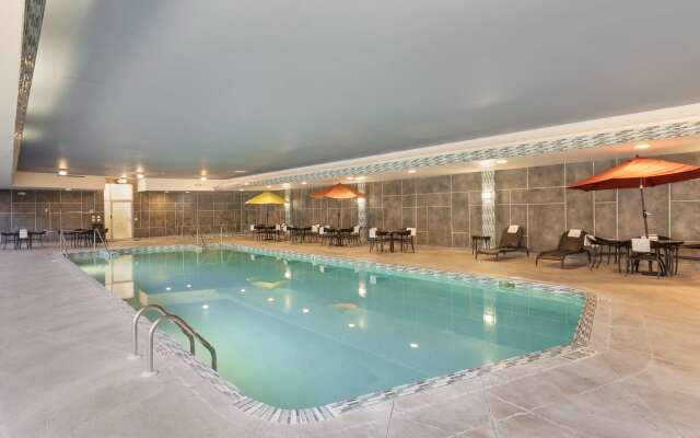 Best Western Plus Milwaukee West