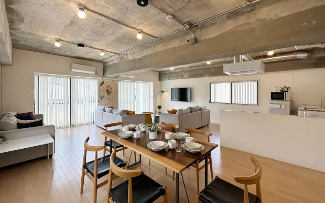Modern Spacious Apartment Beside Peace Park 10 ppl