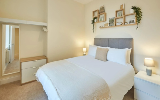 South Cliff Apartment