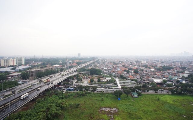 Apartement Green Pramuka City By Karen Property