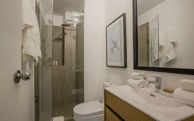 Primera Parada Lofts by Wynwood-House