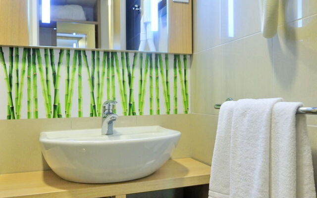 Hotel Rebro