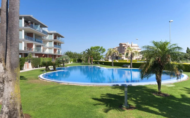 Happy in Oliva With 1 Bedrooms and 1 Bathrooms