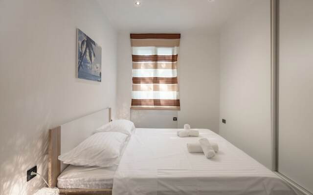 Quiet City Apartment Dexa