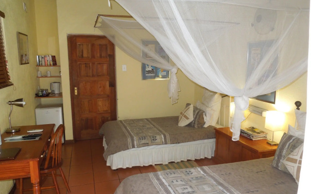 Trees Too Guest Lodge