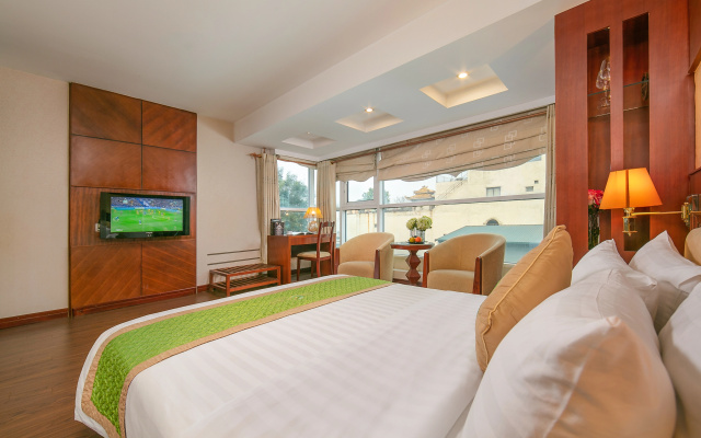 Emerald Hotel Hanoi – Guest Rooms – Hanoi