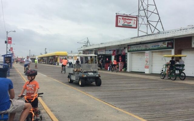 Panoramic Motel & Apartments