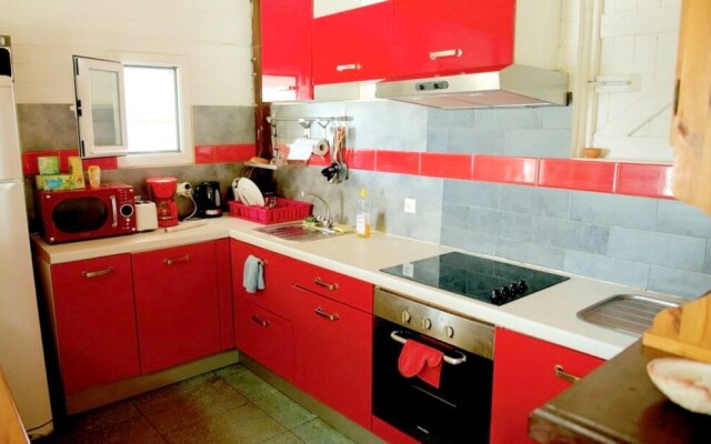 House With 3 Bedrooms in Sainte-anne, With Enclosed Garden and Wifi