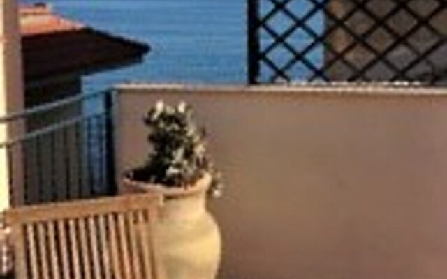Apartment With 2 Bedrooms in Aci Castello, With Wonderful sea View, Fu