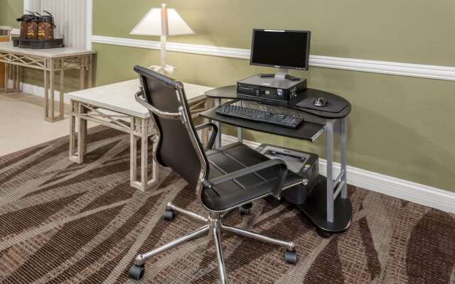 Super 8 by Wyndham Rochester