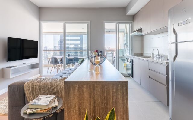 Apartamento com vaga e vista panorâmica | Vila Olímpia