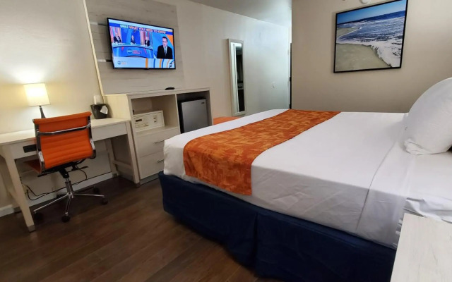 THE PARAGON of Golden Isles