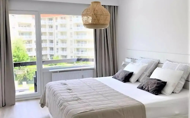 Coastal Stay Steps From Pier