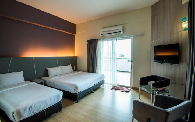 Marvelux Hotel