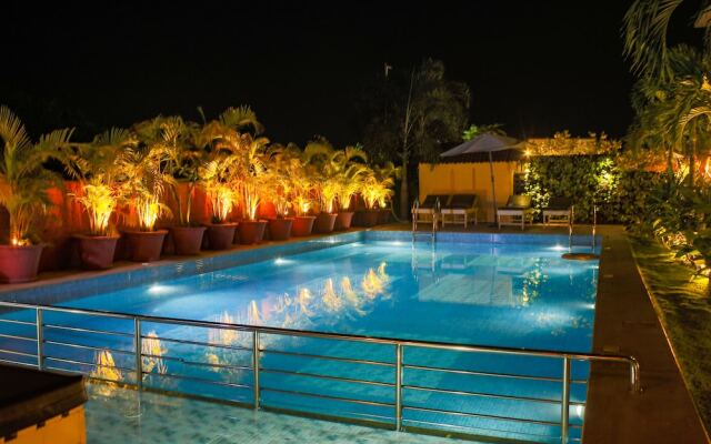 Grand Vatika Resort
