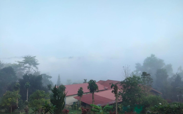 บ้านสวนศรเพชร