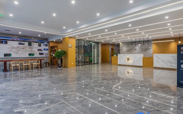 Jifeng Hotel (Enshi Jichang Baicheng Railway Station) – Lobby – Enshi Prefecture
