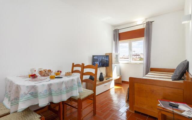 B14 - Heart of Old Town Apartment