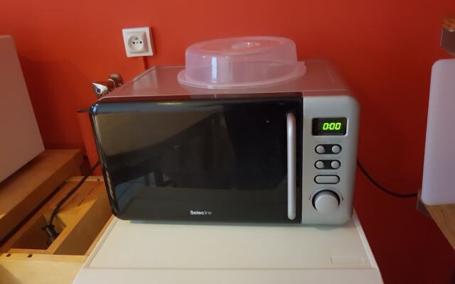 To go working or shopping