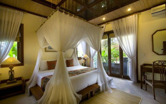 The Hill Villas