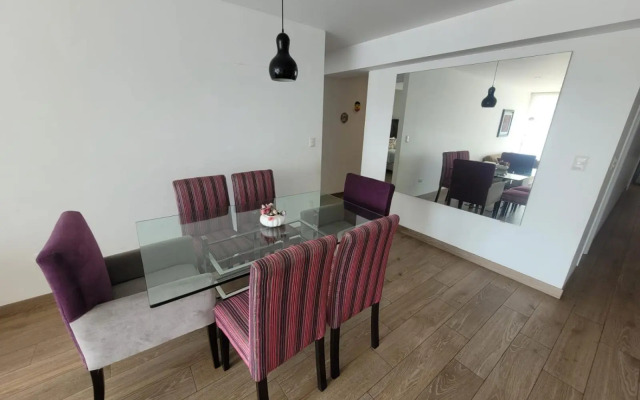 Espacio Luxury Apartments - Malecón 28 de Julio.