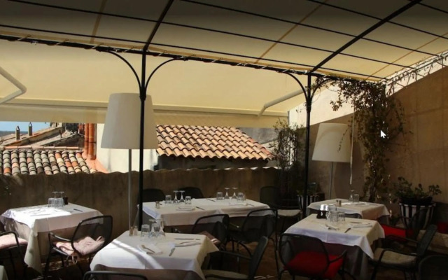 Hostellerie Provençale