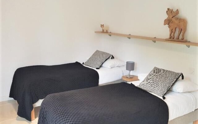 LES Balcons DE Pierre Pomme N°1 : 5 Pièces 8 à 10 Personnes / 5 Rooms 8 to 10 People