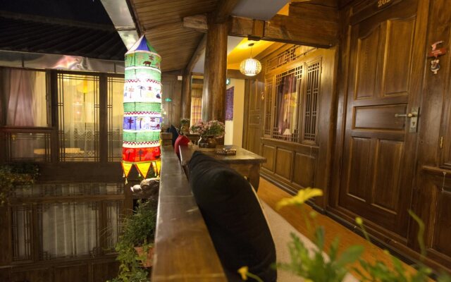 LiJiang NO.158 Yard Inn