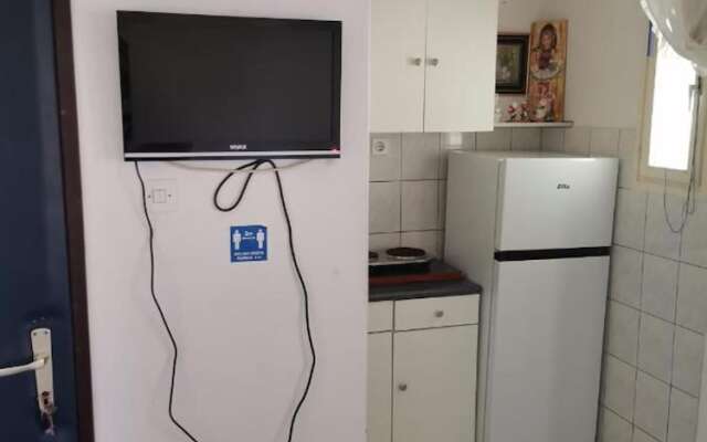 Studio Apartment No2