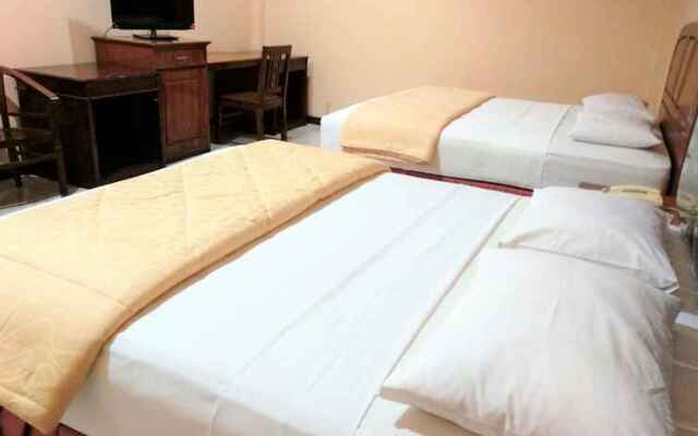 Hotel Mahkota