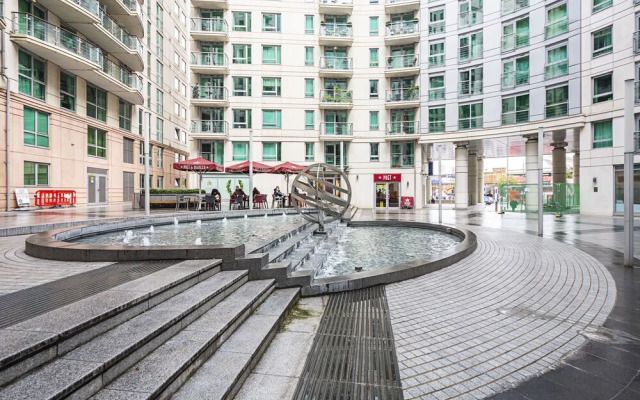 Av Stays Central London 2 Bedroom Riverside