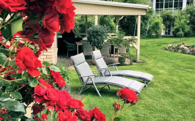 Holiday Apartment Green House