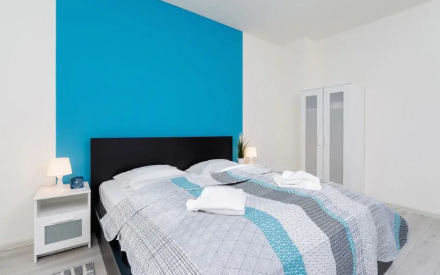 Stylish Apartment Rakowicka by Renters