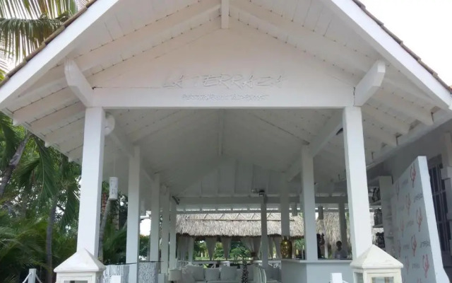 The Golf Suites