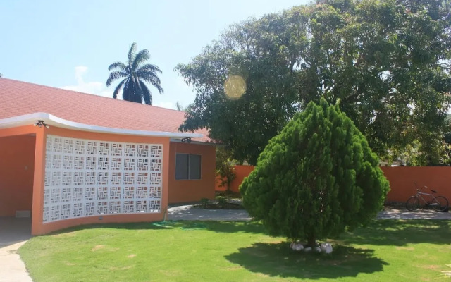 Hi Thatcher Villa