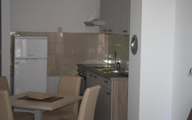 Apartments Bota