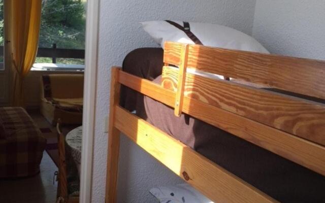 Appartement Enchastrayes, 1 pièce, 4 personnes - FR-1-165A-31